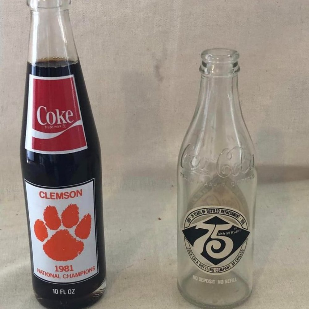 ****PRICE REDUCED*** Lot of 2 Vintage Coca Cola Bottles